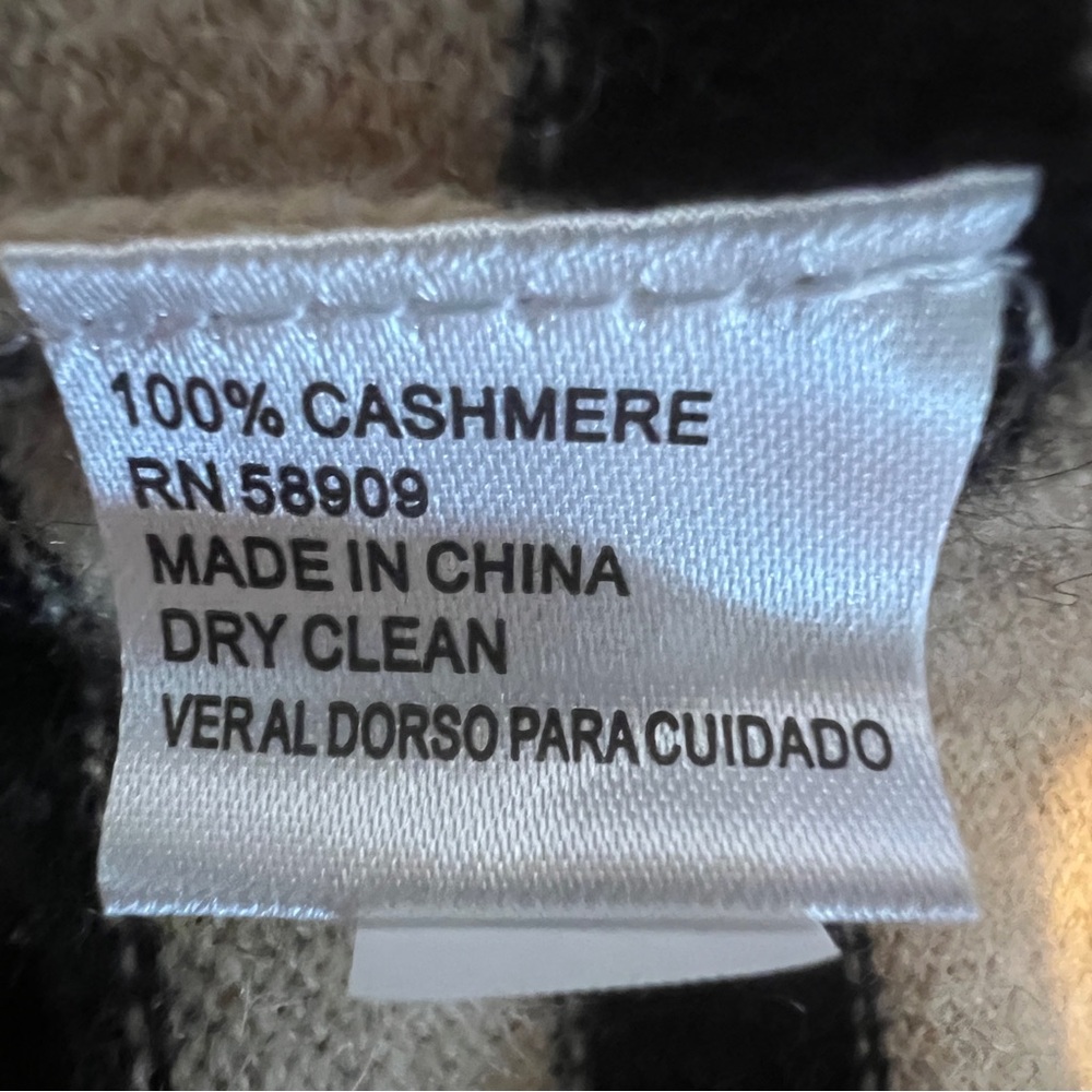 Alex Marie XL V-Neck 100% Cashmere Sweater Long Sleeves Tan & Black - Picture 6 of 6